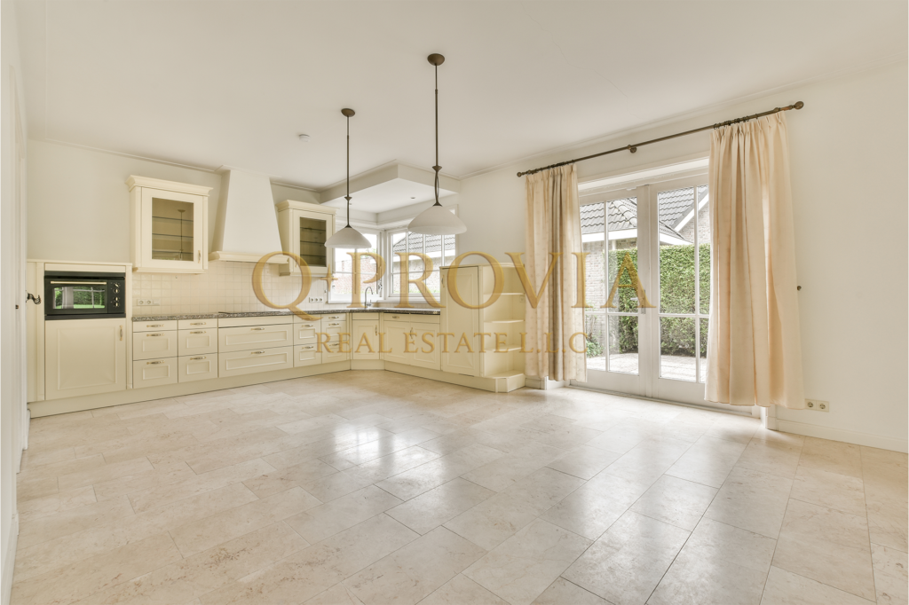 sample-ramonloganjr-01