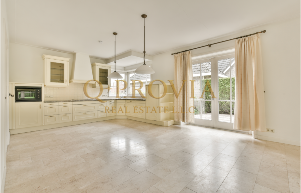 sample-ramonloganjr-01